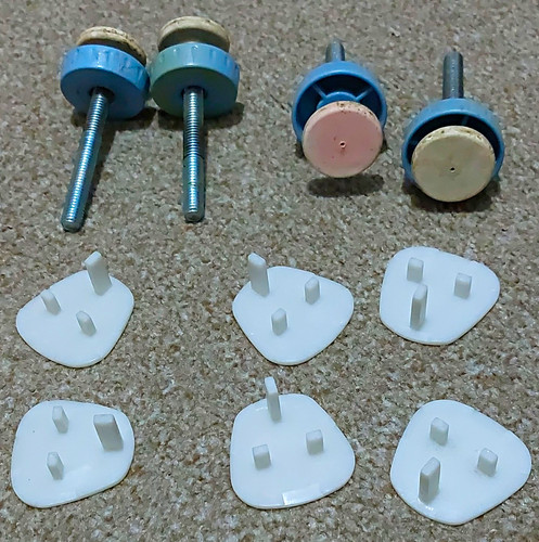 Pressure mounted adjustable - pressure,